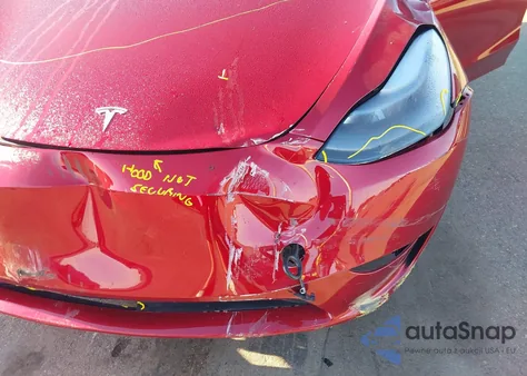 2025 Tesla Model Y Long Range Dual Motor All-Wheel Drive from USA, damaged, VIN 7SAYGDEEXSF265753